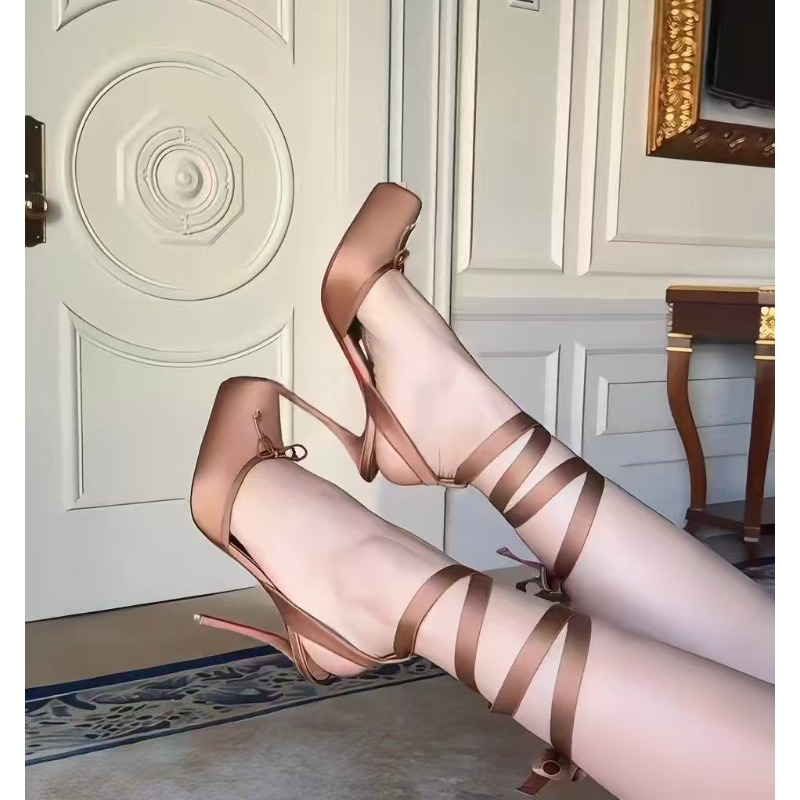 Red High-heeled Shoes, Women's - огляд і ціна Wedding Fx